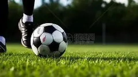 国安荣耀背后，老将王刚退役引球迷热议：李明为何不力挽狂澜？