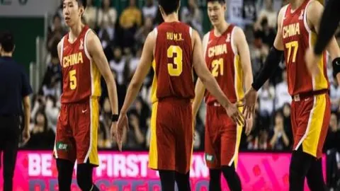 意甲第21轮罗马遭逆转：尤文图斯7分钟连进三球，什琴斯尼扑出点球获胜